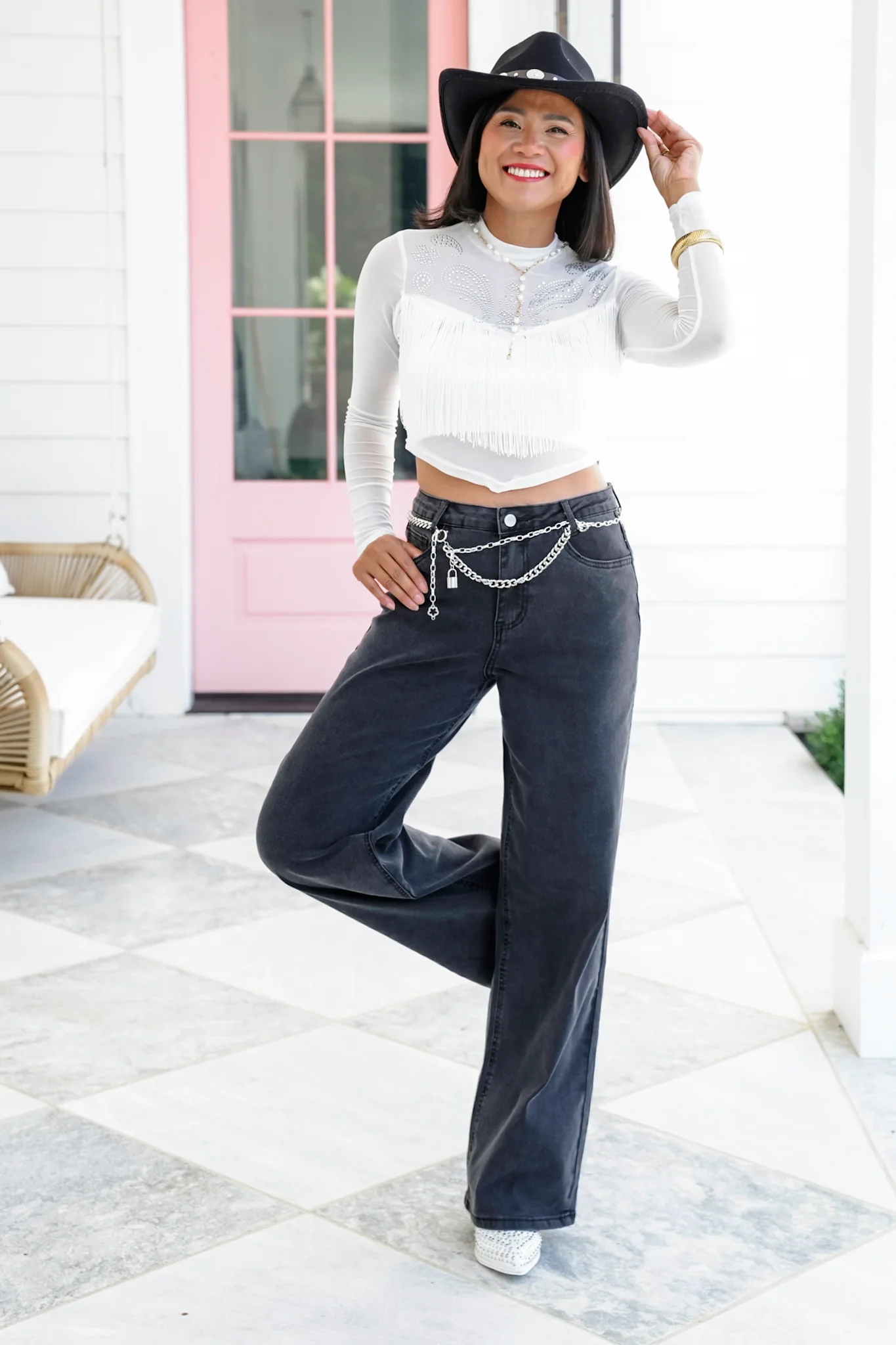 Black High Rise Pants with Chain Belt Detail - Image 2