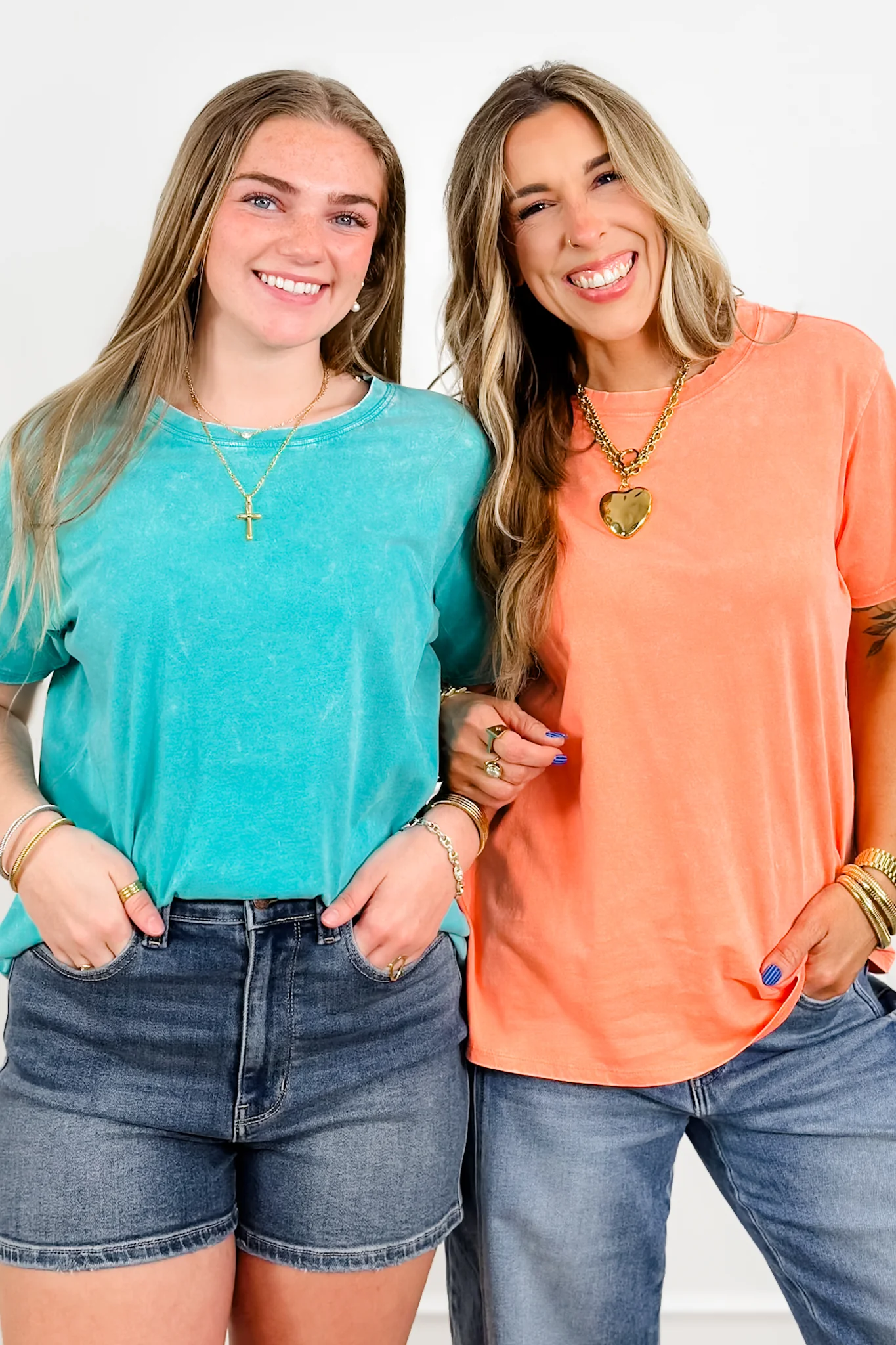 Door Buster! Zenana Washed Short Sleeve Top