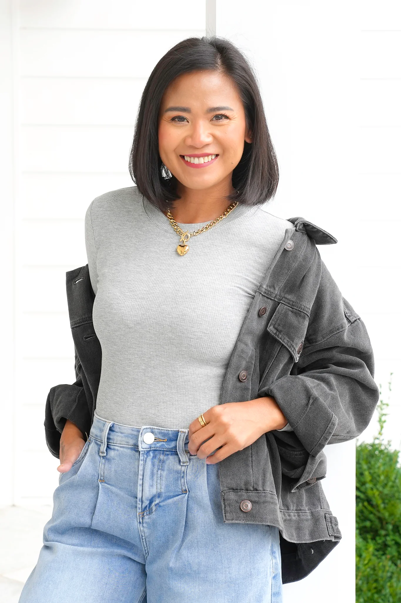 Ribbed Knit Long Sleeve Crew Neck Top - Image 4