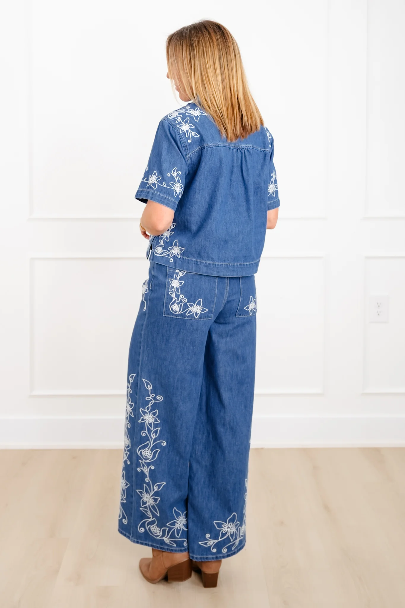 Floral Embroidered Medium Wash Short Sleeve Top and Pants Set - Image 7