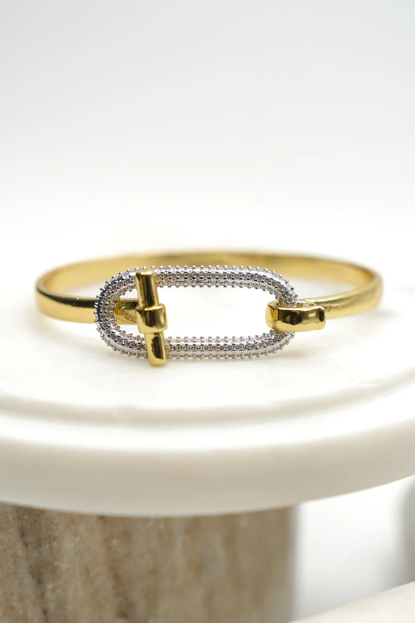 Golden Link Pave Bracelet - Image 2