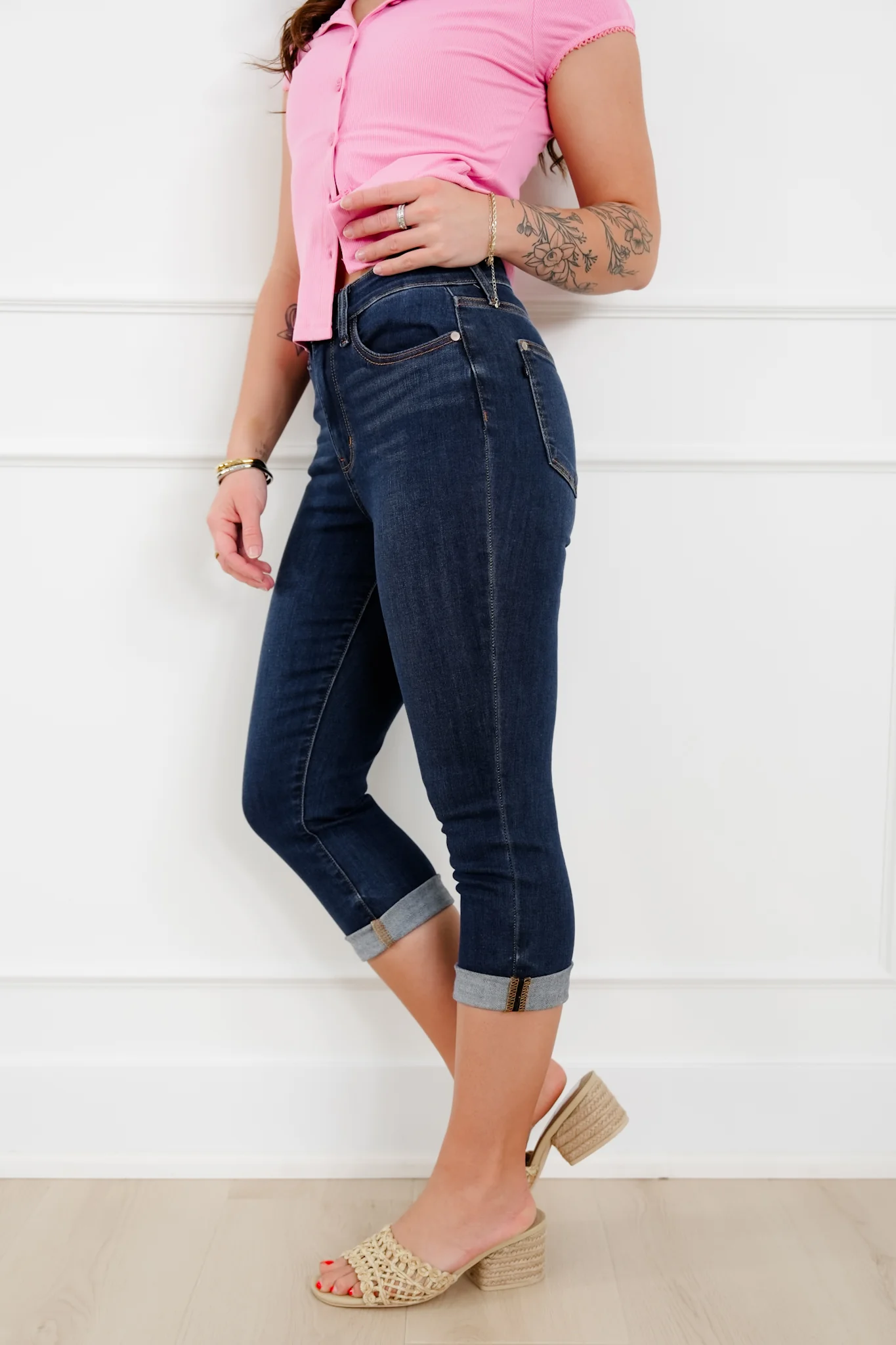 Judy Blue High Rise Dark Wash Cuffed Capri - Image 4