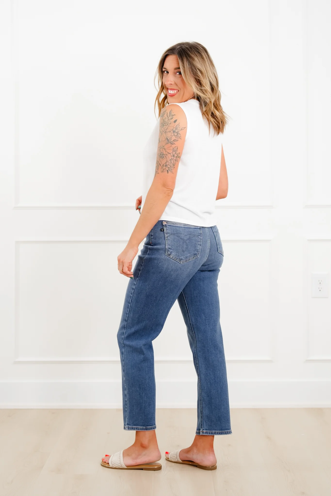 Judy Blue High Rise Medium Wash Ankle Length Straight Leg Jeans - Image 12