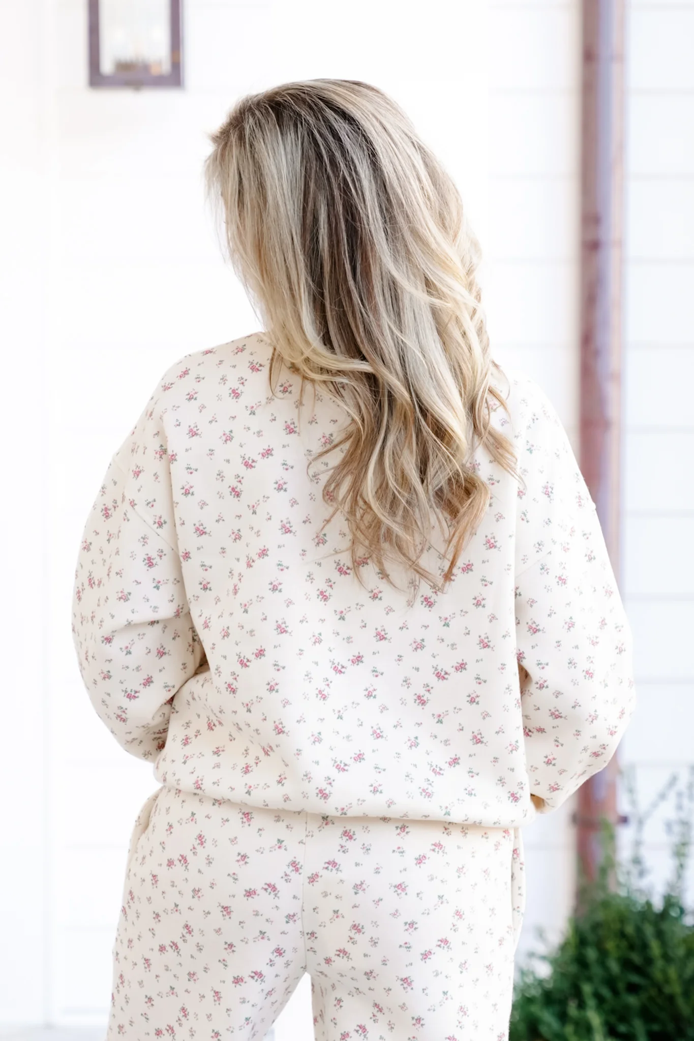Ivory Floral Long Sleeve Sweatshirt - Image 4