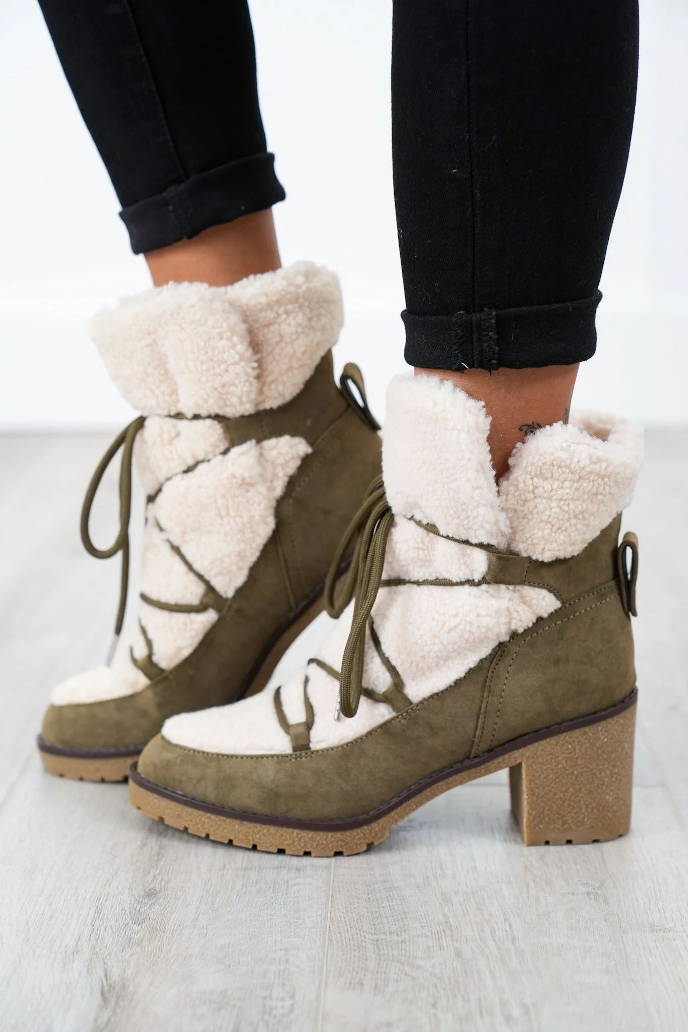 MIA Chic Ankle Boot with Sherpa Lining - Image 4