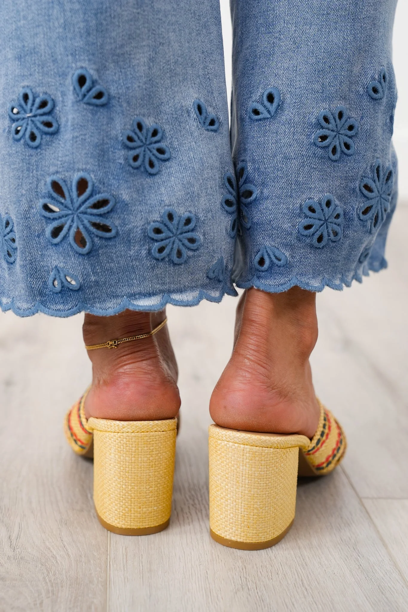 MIA Knotted Strap Open Toe Heel Sandal with Decorative Stitching - Image 9