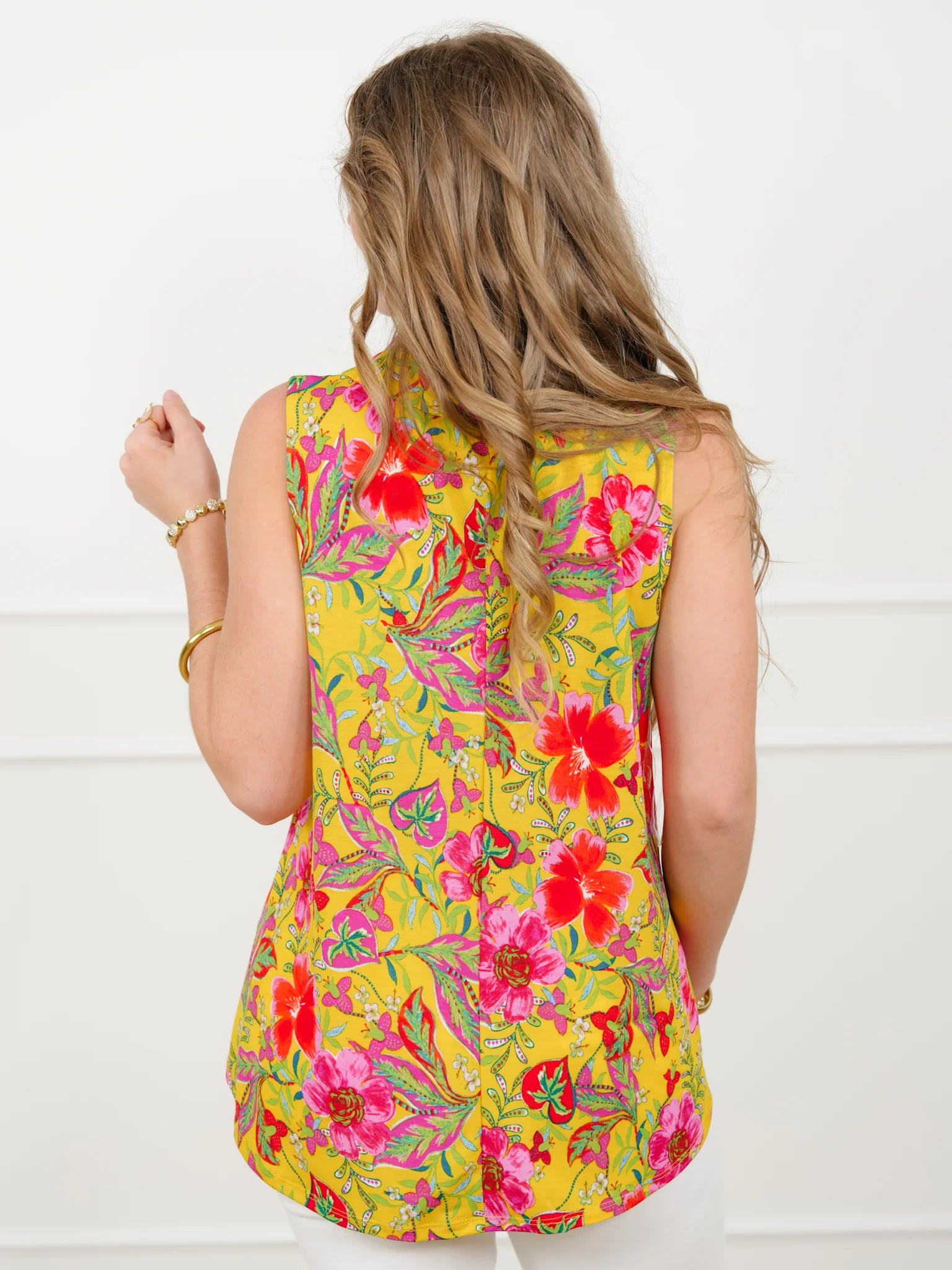 Plus/Reg Floral Print Sleeveless Tunic Top - Image 3