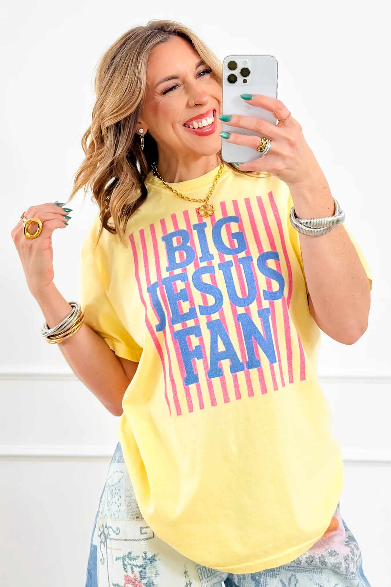 Plus/Reg Short Sleeve "Big Jesus Fan" Graphic Tee - Image 3