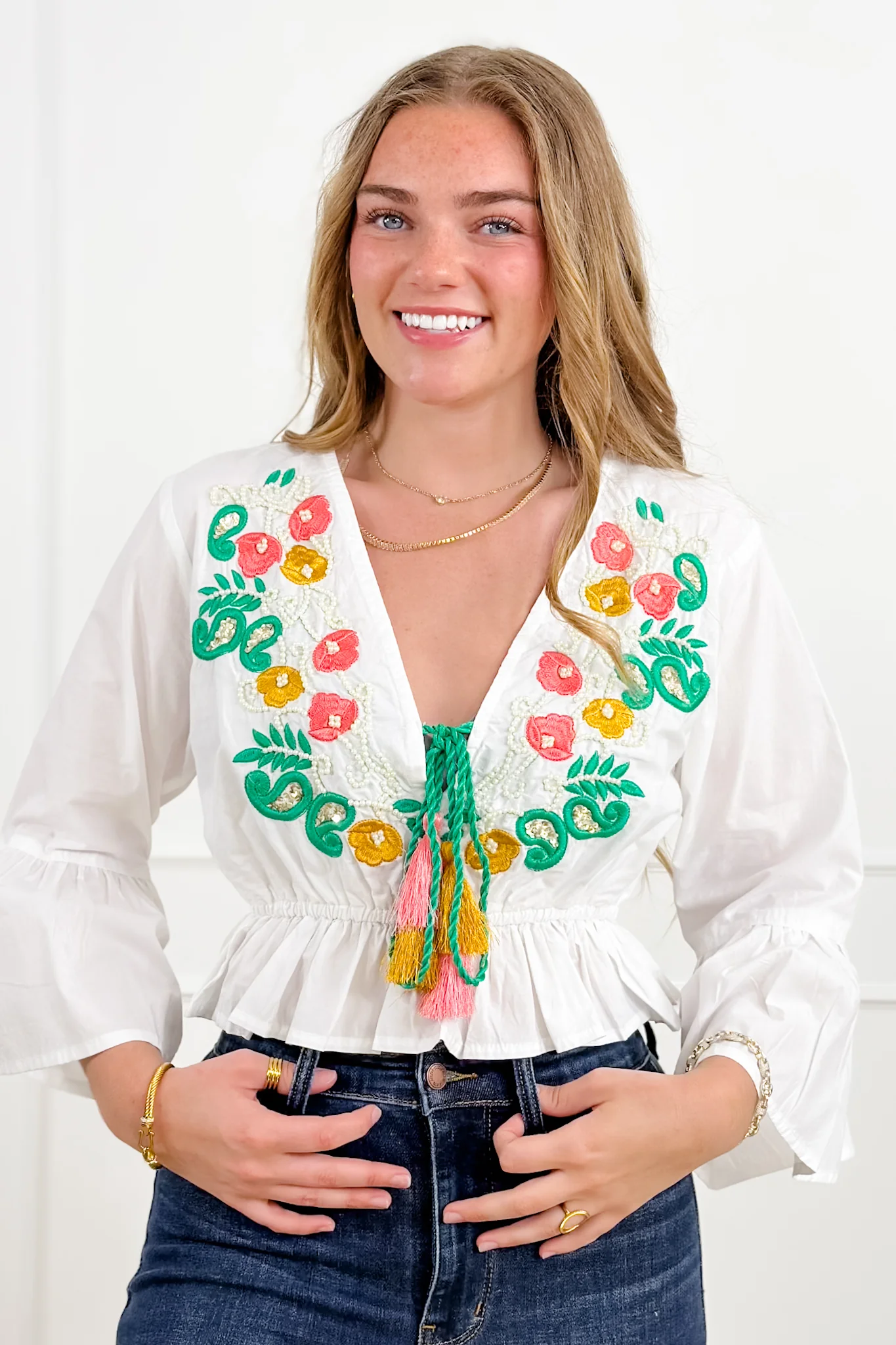 POL Embroidered V Neck Elastic Waist Top - Image 4