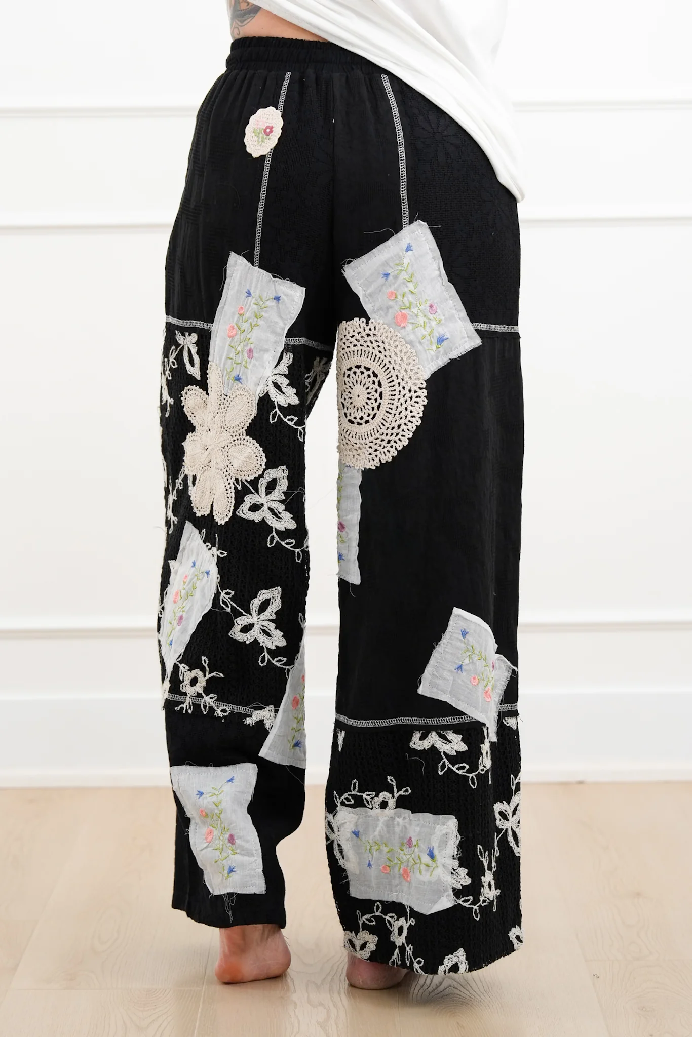 POL Floral Patch Elastic Waist Wide Leg Pants - Image 4