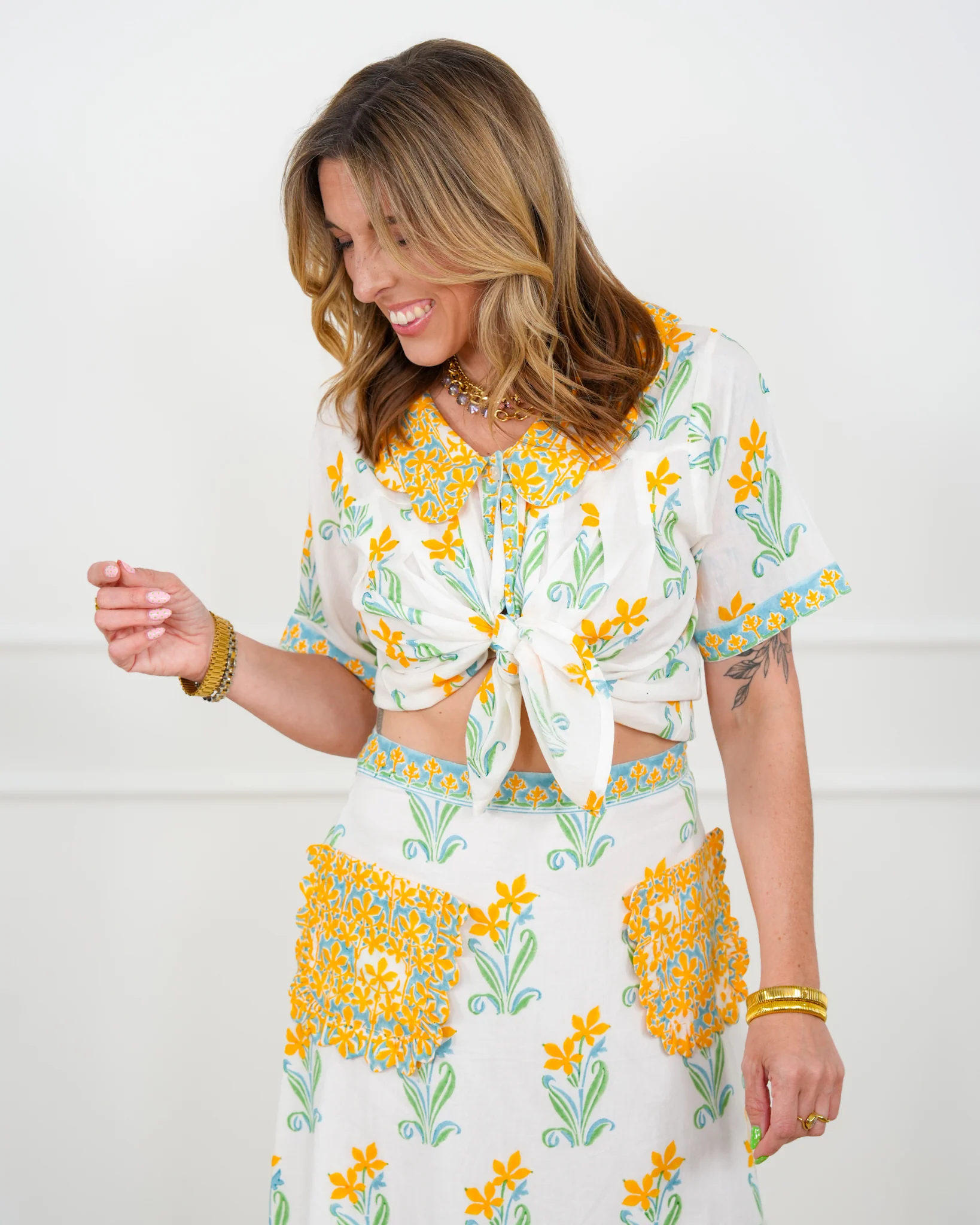 POL Floral Print Short Sleeve Button Up Blouse - Image 7