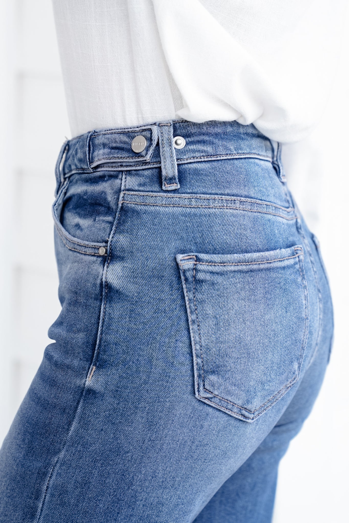 Risen High Rise Medium Wash Tummy Control Wide Leg Jeans with Adjustable Waistband - Image 5