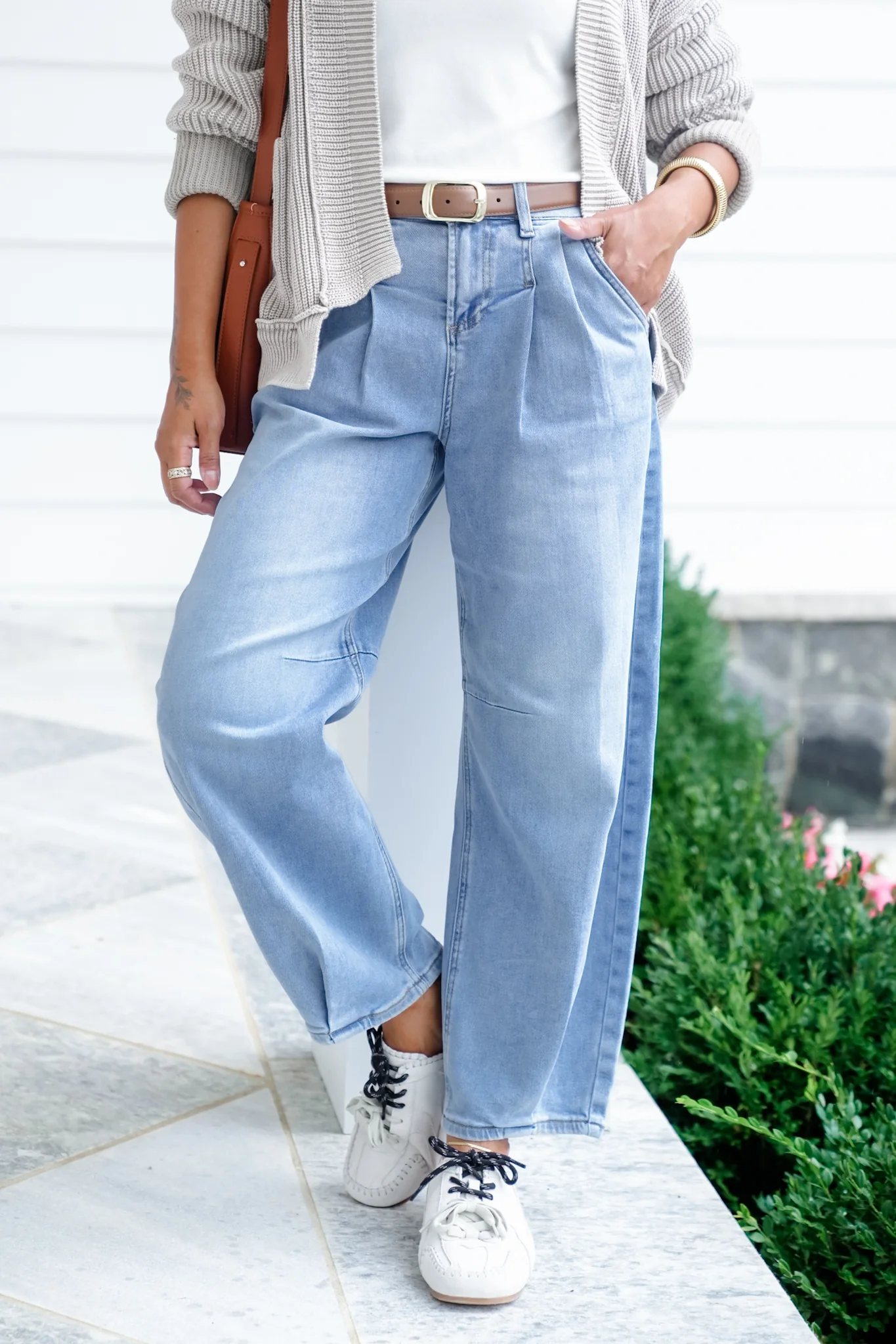Risen The Easy Street Wide-Leg Pleated Barrel Jeans - Image 10