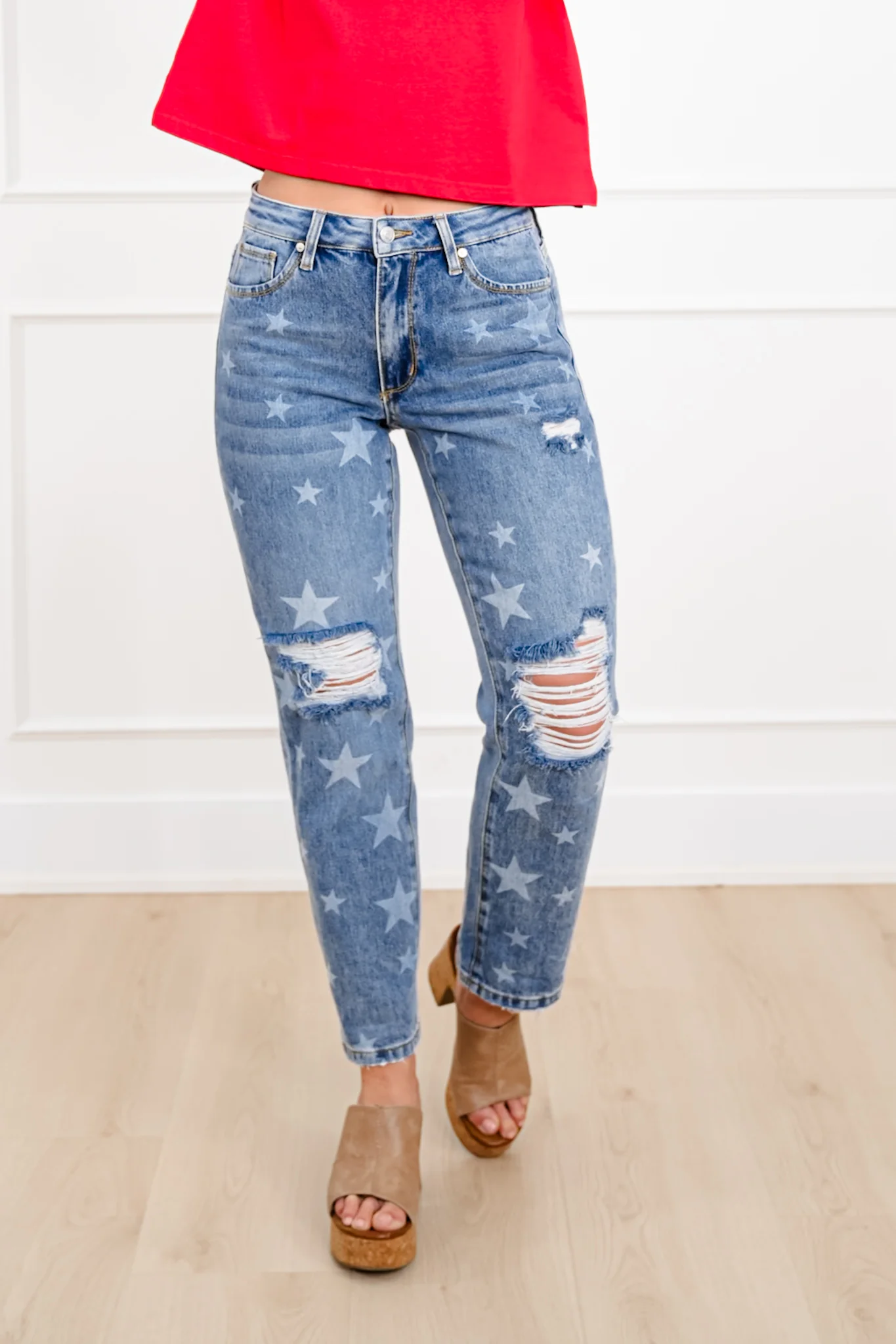Saige Mid Rise Medium Wash Slim Boyfriend Jeans with Star Print - Image 3