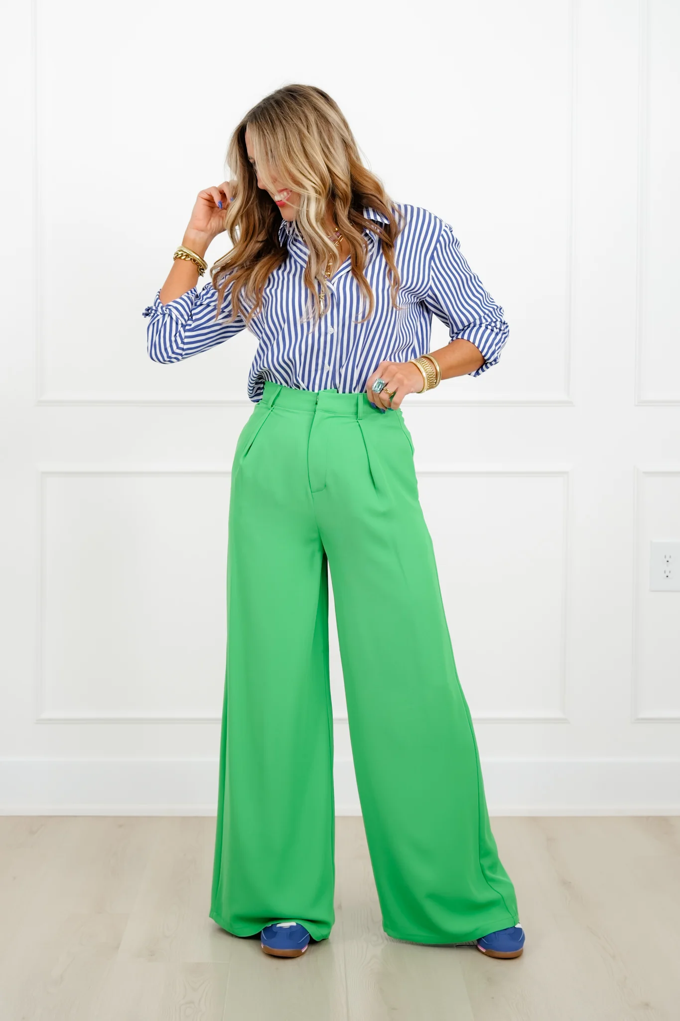Solid Color High Waisted Pleated Wide Leg Pants - Image 2