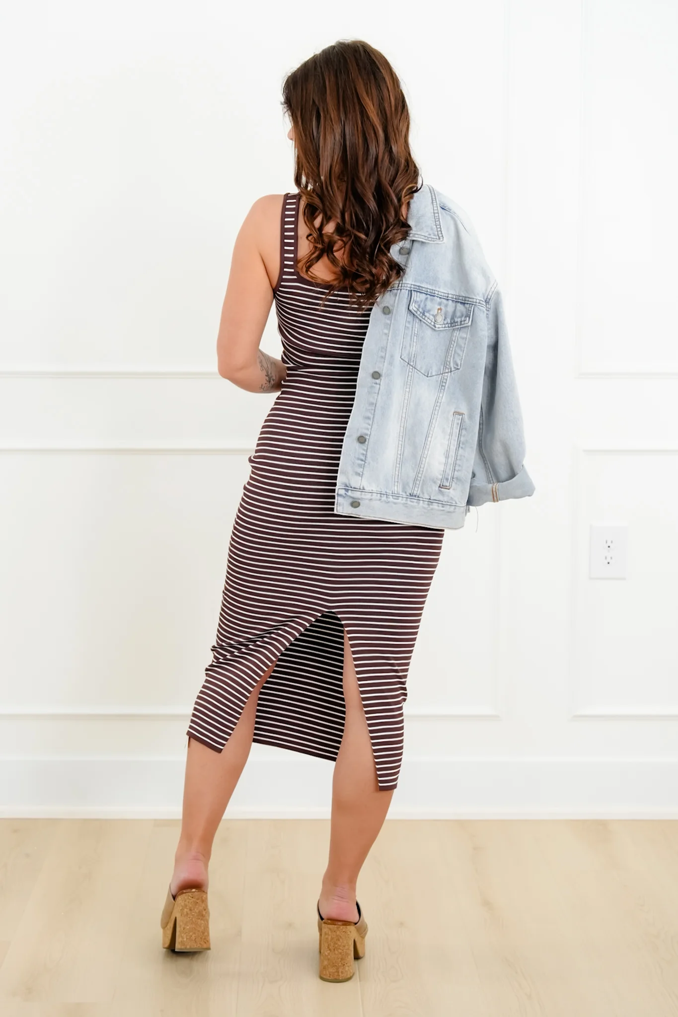 Striped Sleeveless Bodycon Midi Dress - Image 5
